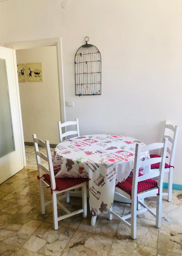 Peaceful Apartment 1 Minute Walk To The Beach Ventimiglia Luaran gambar