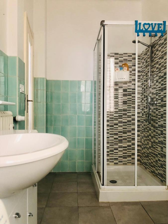 Peaceful Apartment 1 Minute Walk To The Beach Ventimiglia Luaran gambar